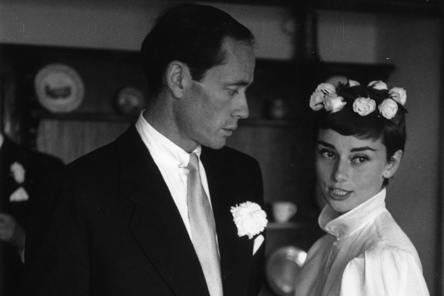 See Audrey Hepburn’s wedding dress, 72 years later: All about the tea ...