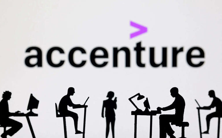 11,000+ Job Cuts at Accenture as Company Pushes AI Retraining and Efficiency