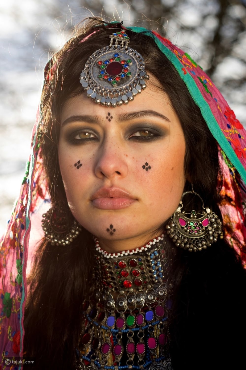 جمال الأفغانيات: مزيج أصالة شرقية ولمسات أوروبية نادرة