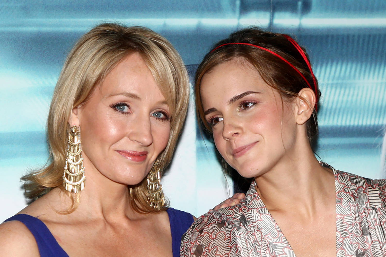 Emma Watson addresses relationship with JK Rowling after public split(01)