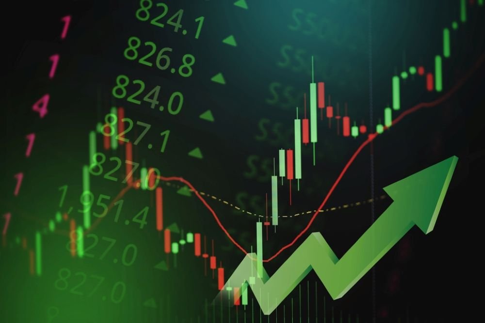 IHSG Naik, Saham MDKA, BRPT, PSAB hingga AMMN Ceria
