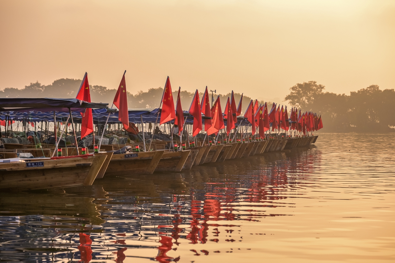 Island Hopping Secrets for Fewer Crowds