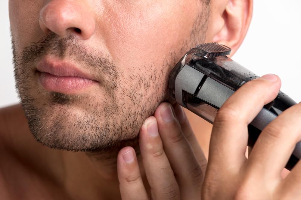 4 Perbedaan Penting Antara Shaver, Trimmer, dan Clipper