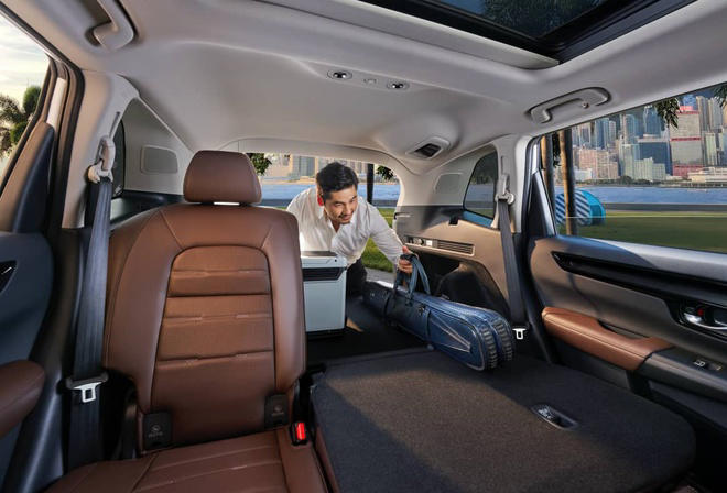 Honda CR-V ra bản kỷ niệm 30 năm, có thể lái rảnh tay một lúc trên cao tốc