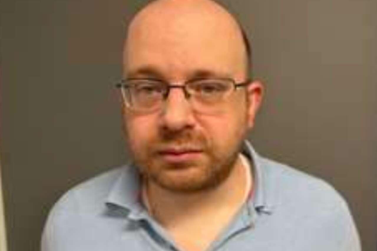 Danbury man pleads not guilty to felony charges in child sex abuse ...