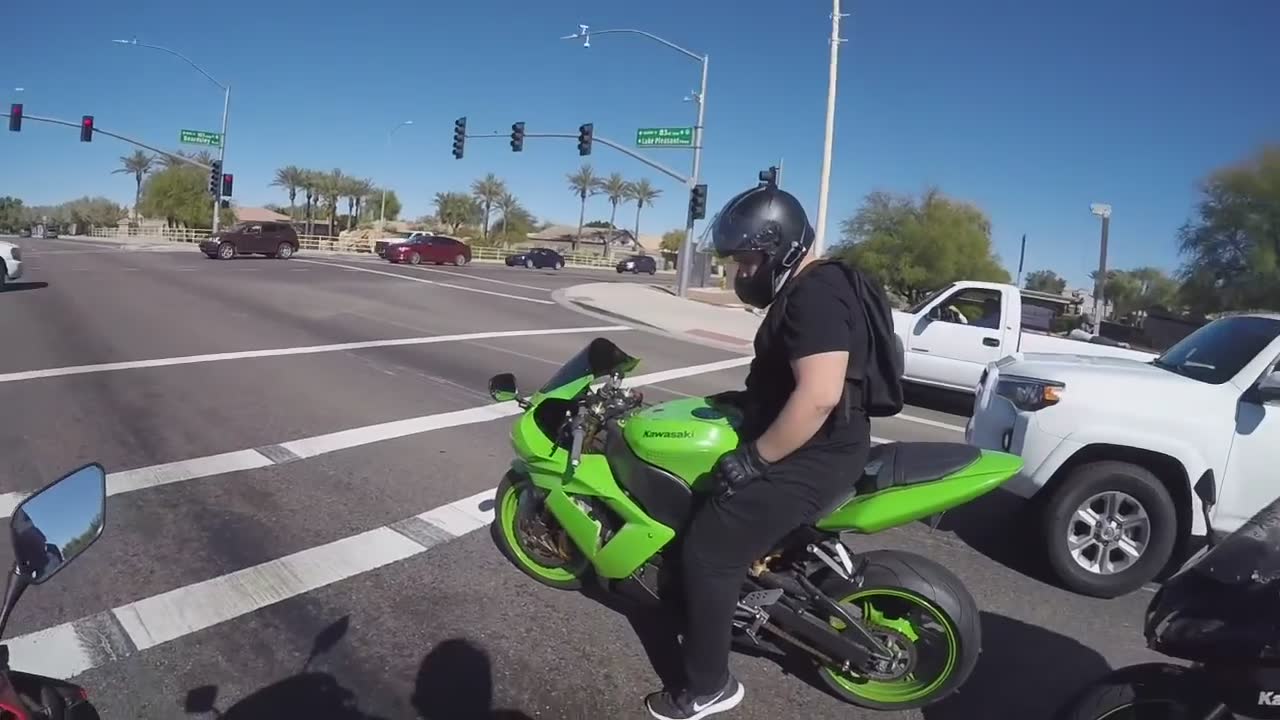 midweek-motorcycle-stunt-session