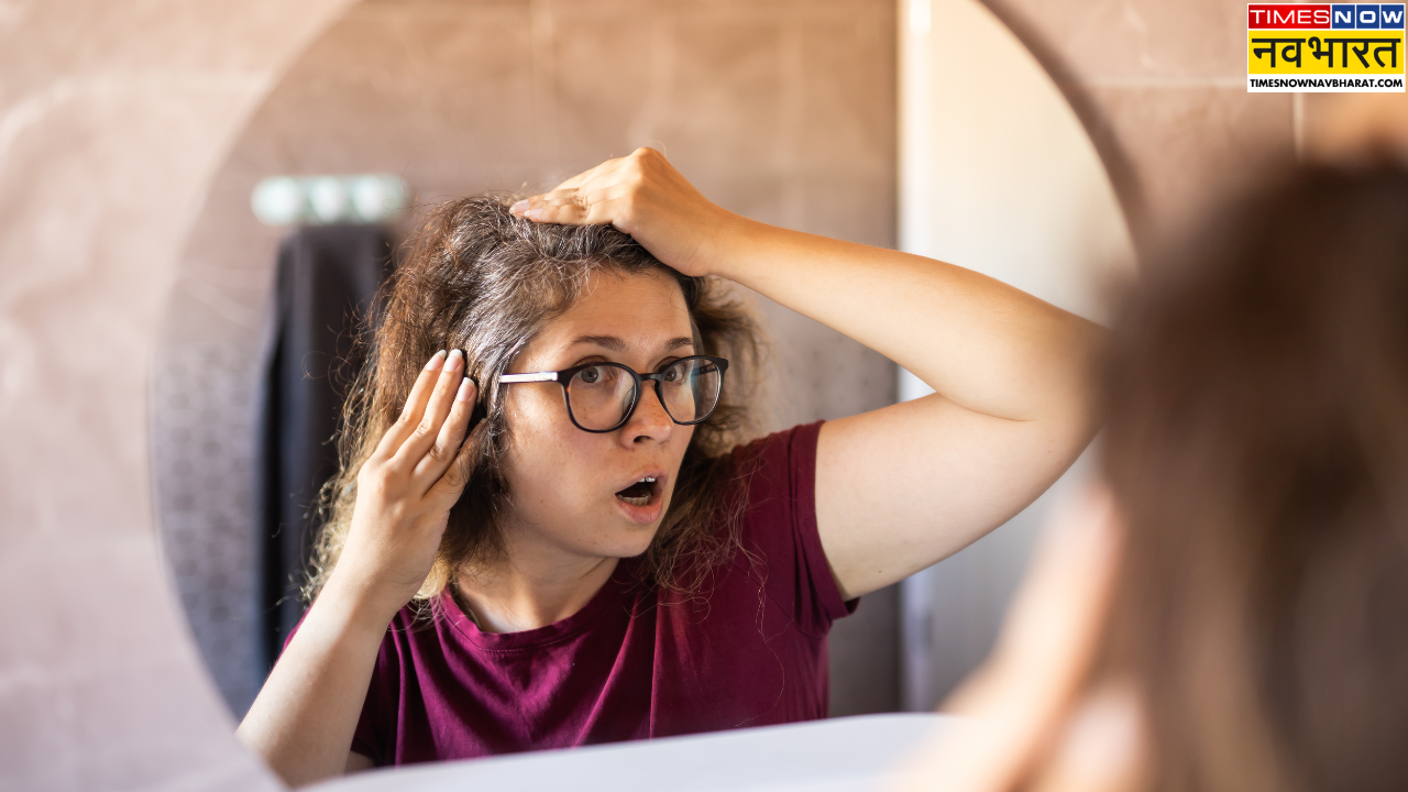 कम उम्र में क्यों सफेद हो रहे बाल? जानें डाइट और लाइफस्टाइल से जुड़े ...