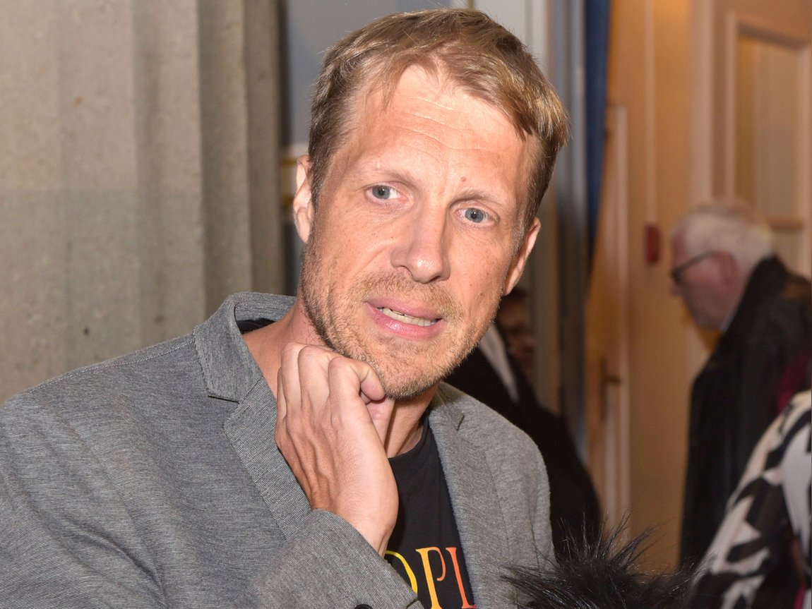 Oliver Pocher reports from Gaza border area