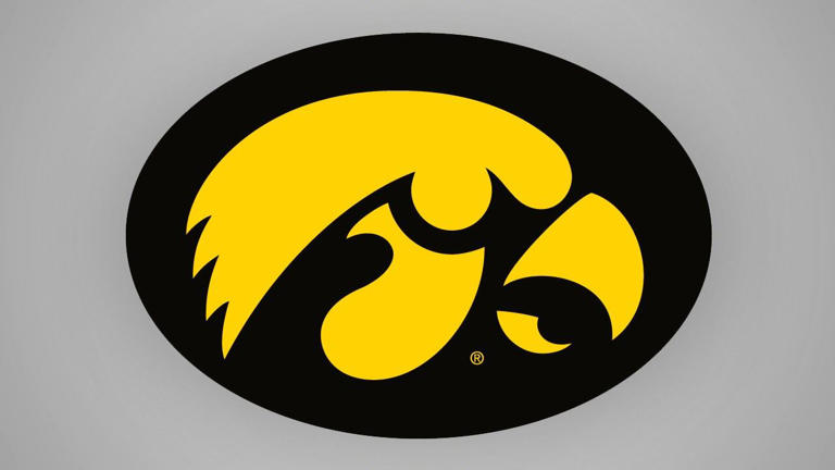 New Hawkeye credit card set to benefit University of Iowa athletes