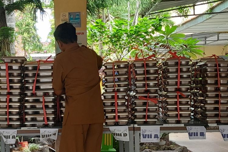 Dapur Sehat SD Muhammadiyah Solo Diganti MBG, Orangtua Khawatir