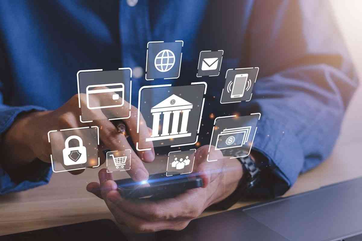 Digitalisasi Perbankan Kini Wajib