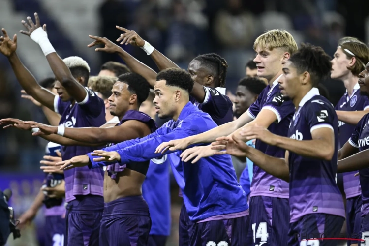 adidas naam op shirt