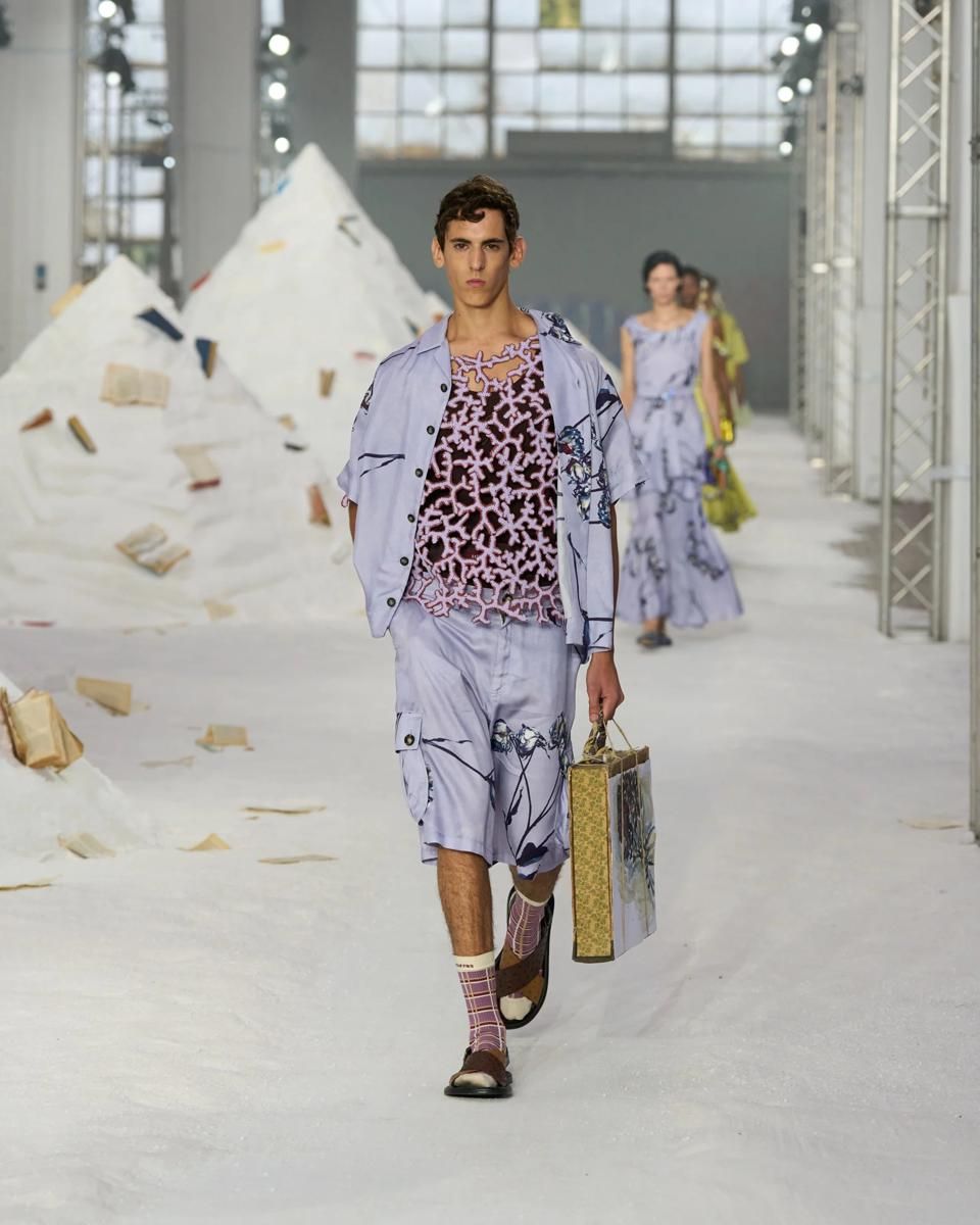12 Koleksi Antonio Marras S/S 26 di Milan Fashion Week, Penuh Eksotisme!