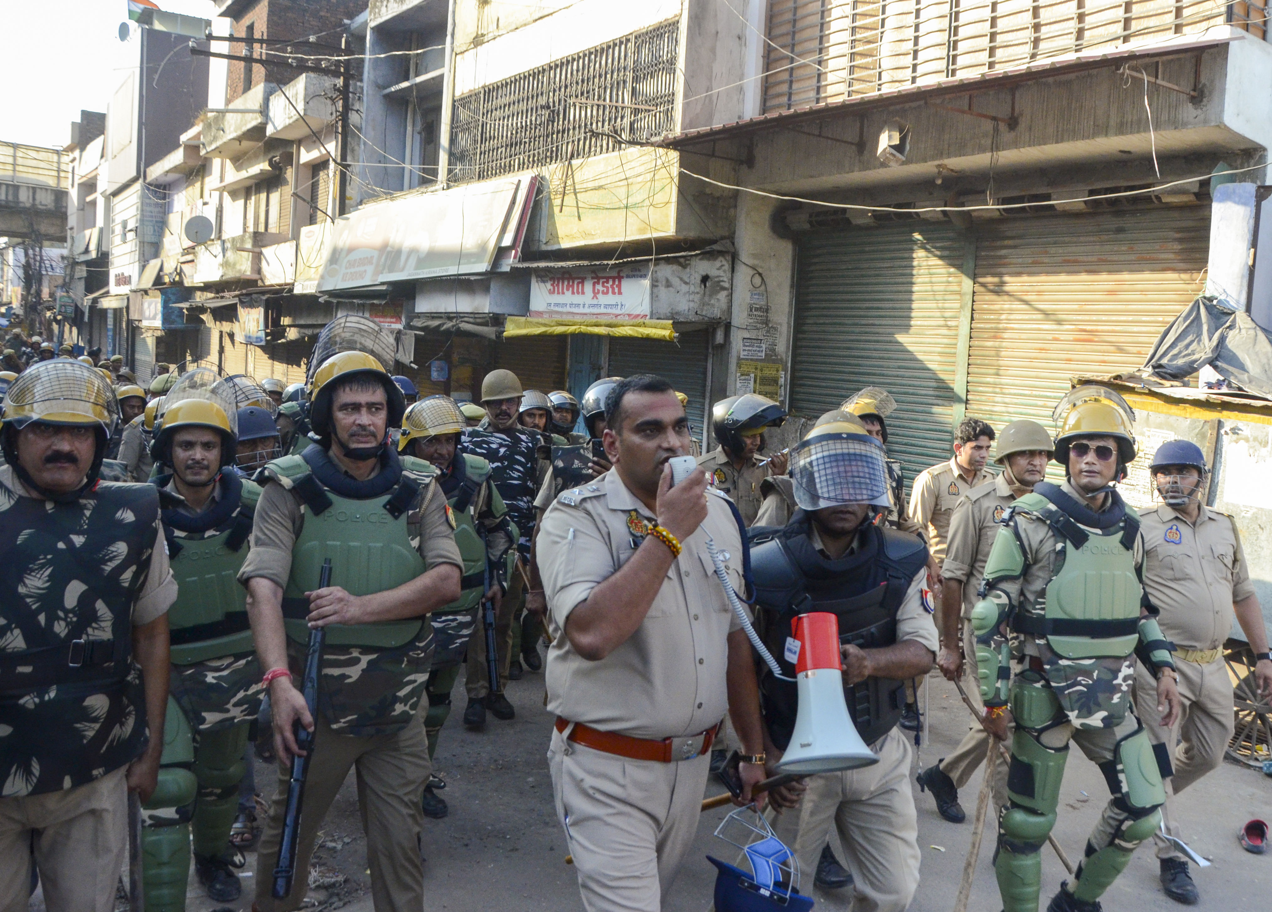 'I Love Muhammad' row: Police, locals clash after Friday prayers in Bareilly; over 2 dozen held