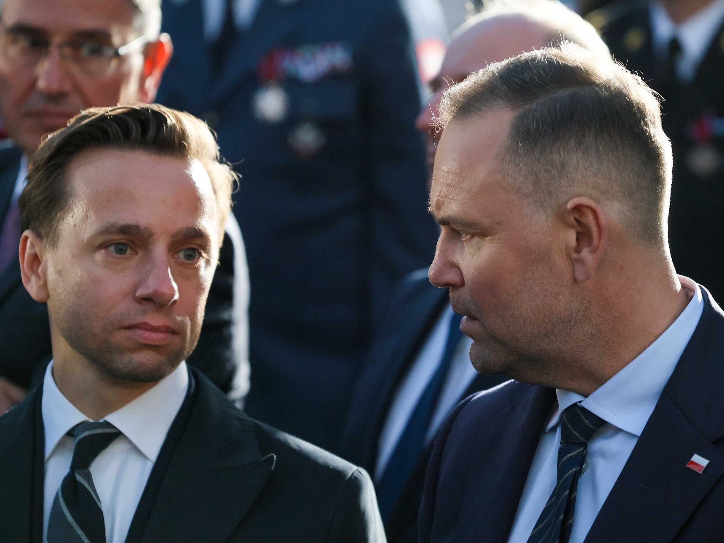 Nawrocki ujawni tajny aneks. Bosak popiera decyzję prezydenta