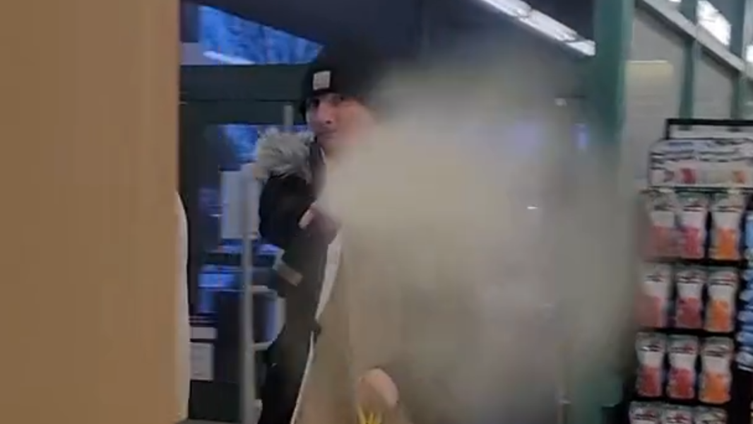 Video of Pierce County pepper spray robbery goes viral. Here's a case ...
