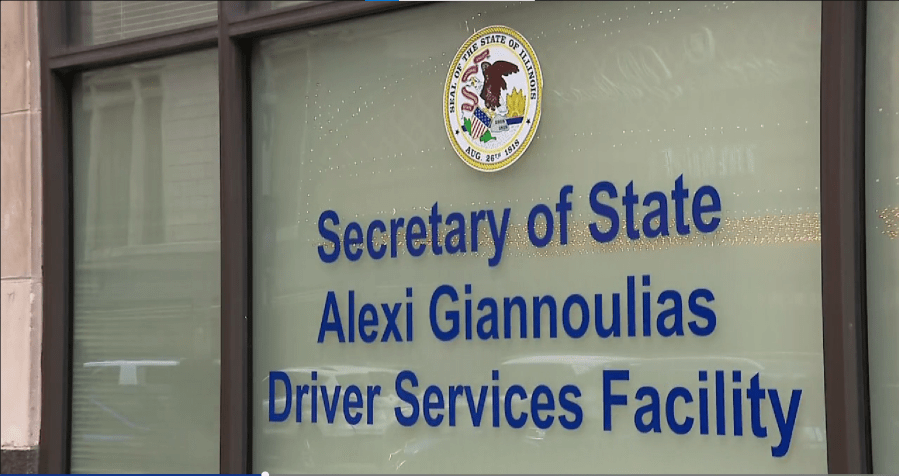 IL Secretary of State unveils new, 24/7 DMV kiosks in Springfield