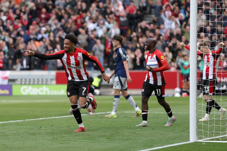how-to-watch-brentford-vs-man-utd-live-stream-channel-and-what-time