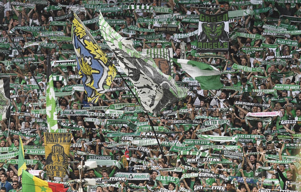 PLACE DU MATCH- ST-ETIENNE A.S.S.E LAVAL 1 à 0 le 10/01/2023 18 ème journée
