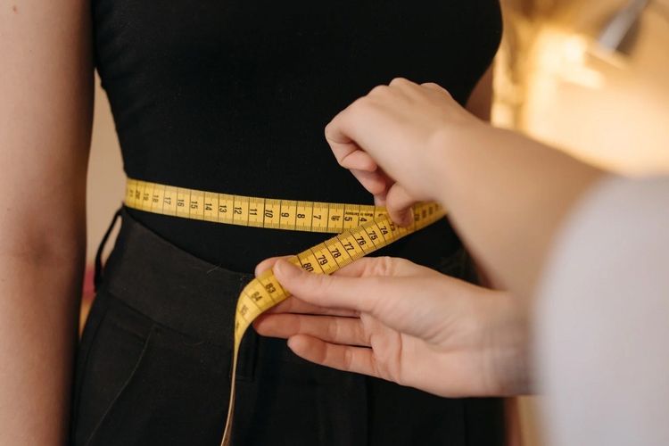 5 Tips Kurangi Lingkar Perut, Cegah Penyakit Kronis