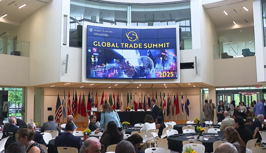 Bryant’s Global Trade Summit delves into trade policy, AI impacts