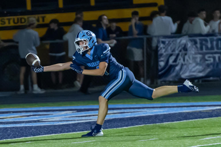 After a quick start, Central Valley High School football falters ...