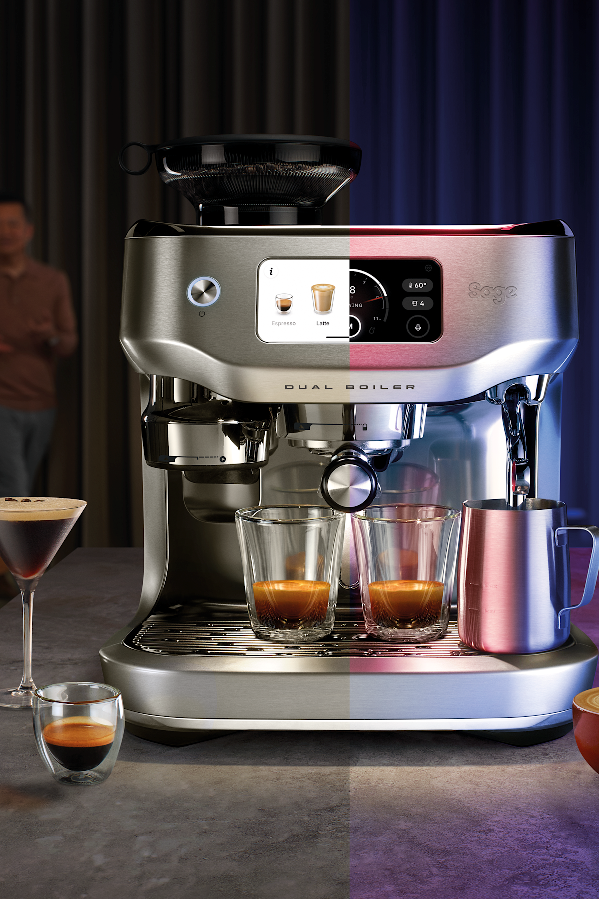 Als Hybrid kann der Sage Oracle Dual Boiler manuell bedient werden oder auf Knopfdruck den Capuccino automatisch ausgeben.