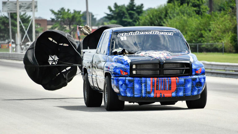 The role of parachutes in stopping drag cars