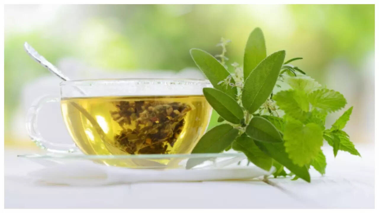 From Ashvagandha to Brahmi: 5 Indian leaf teas that can improve memory ...