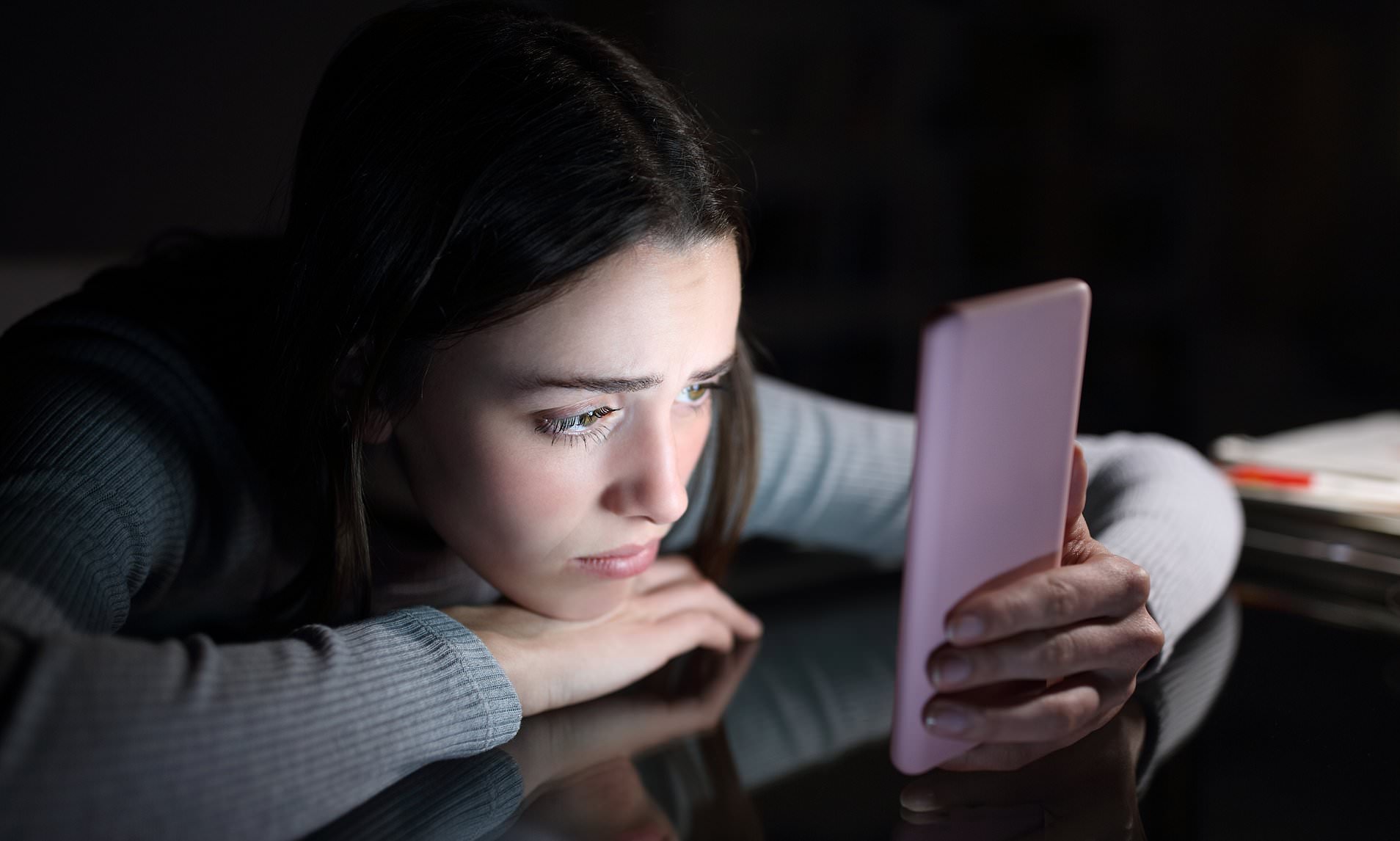 View of Parents CAN prevent social media addiction if rules are set before ...