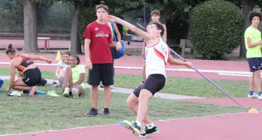 Cds Lazio: Leonardo Di Mugno sopra i 71 metri nel giavellotto – tutti i ...