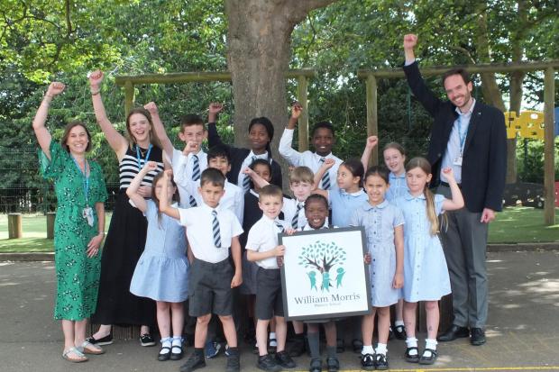 primary-school-celebrates-after-receiving-glowing-ofsted-report