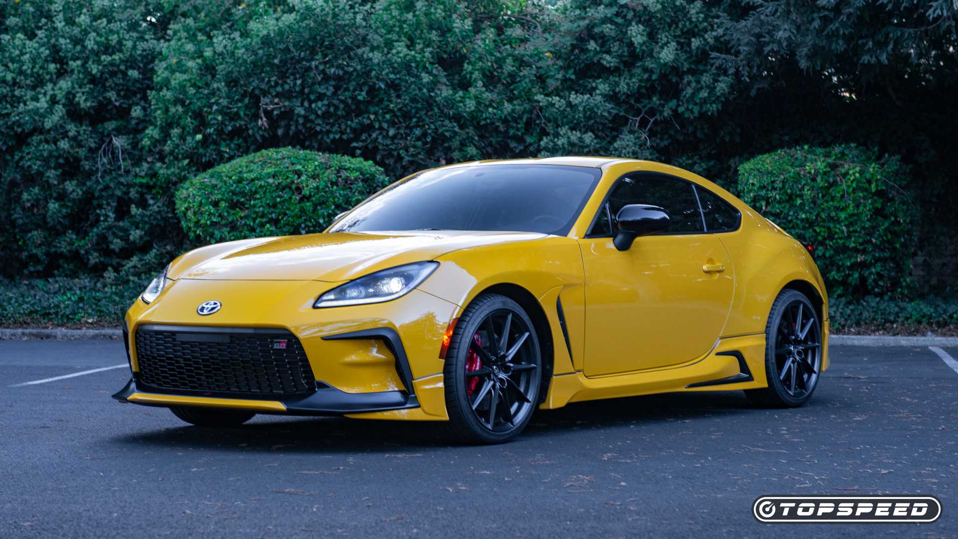 2026 Toyota GR86 Yuzu Edition yellow -1