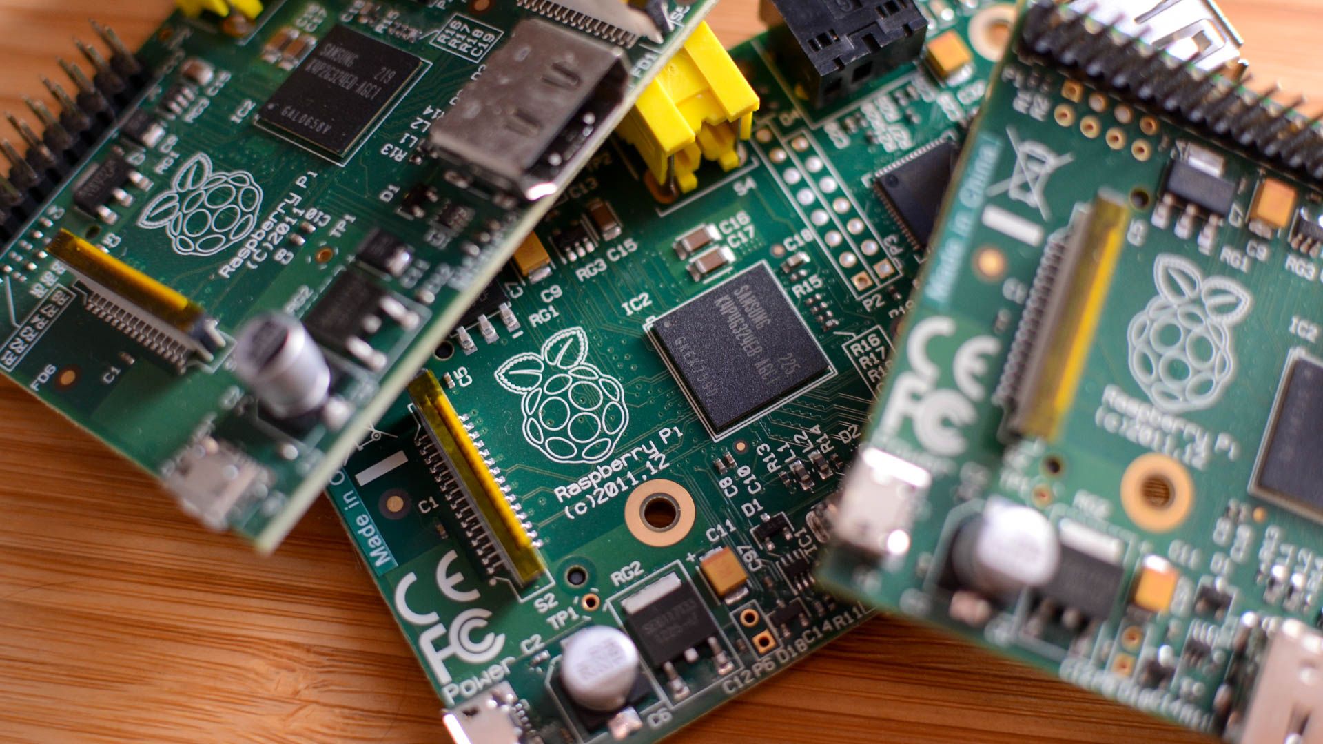Raspberry Pi Projects to Try This Weekend (October 31 - November 2)