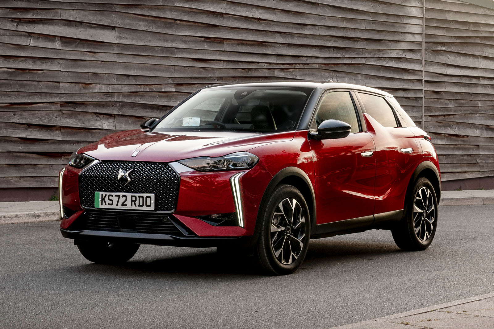 DS hints at 3 replacement that 'invents' a segment