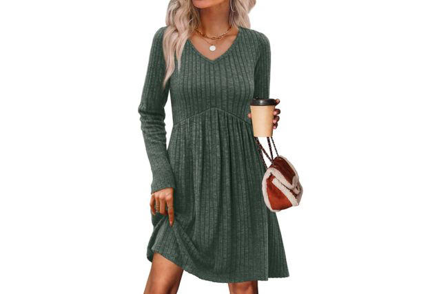 Amazon's New No. 1-Selling Fall Dress Is So Comfy and Flattering, 500+  People Just Bought It  and It's Only $20