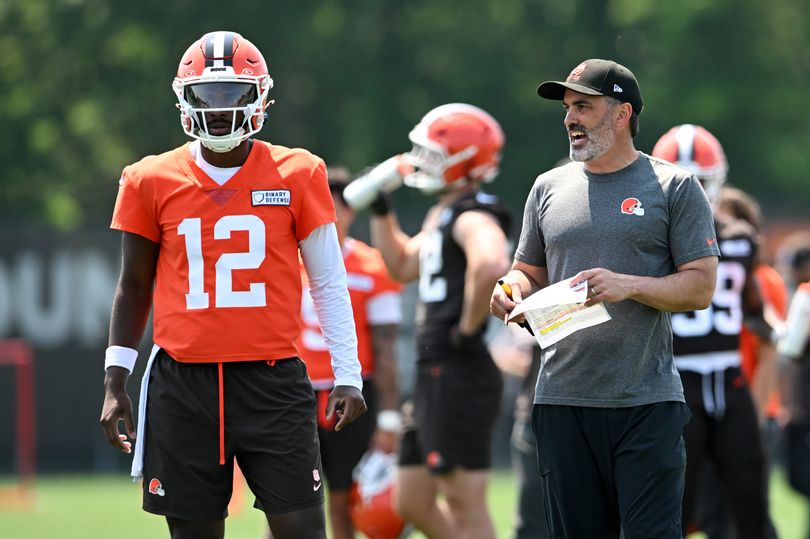 Browns head coach makes feelings clear on Shedeur Sanders' brazen starting  QB comments