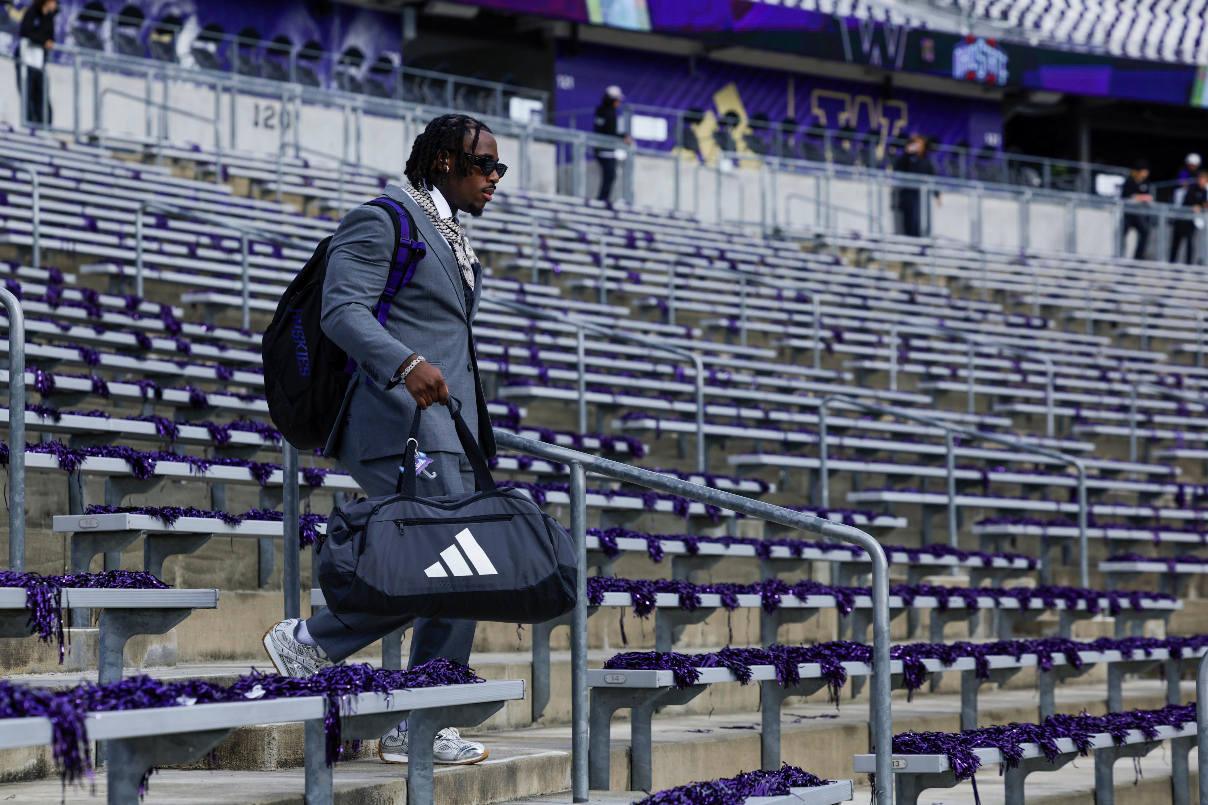 Washington football star named Midseason All-American by CBS