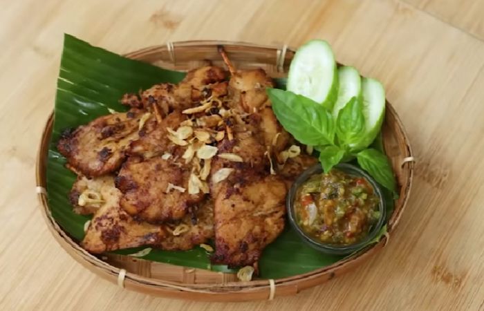 Masak Sendiri di Rumah! Resep Empal Ayam Manis, Gurih, dan Murah