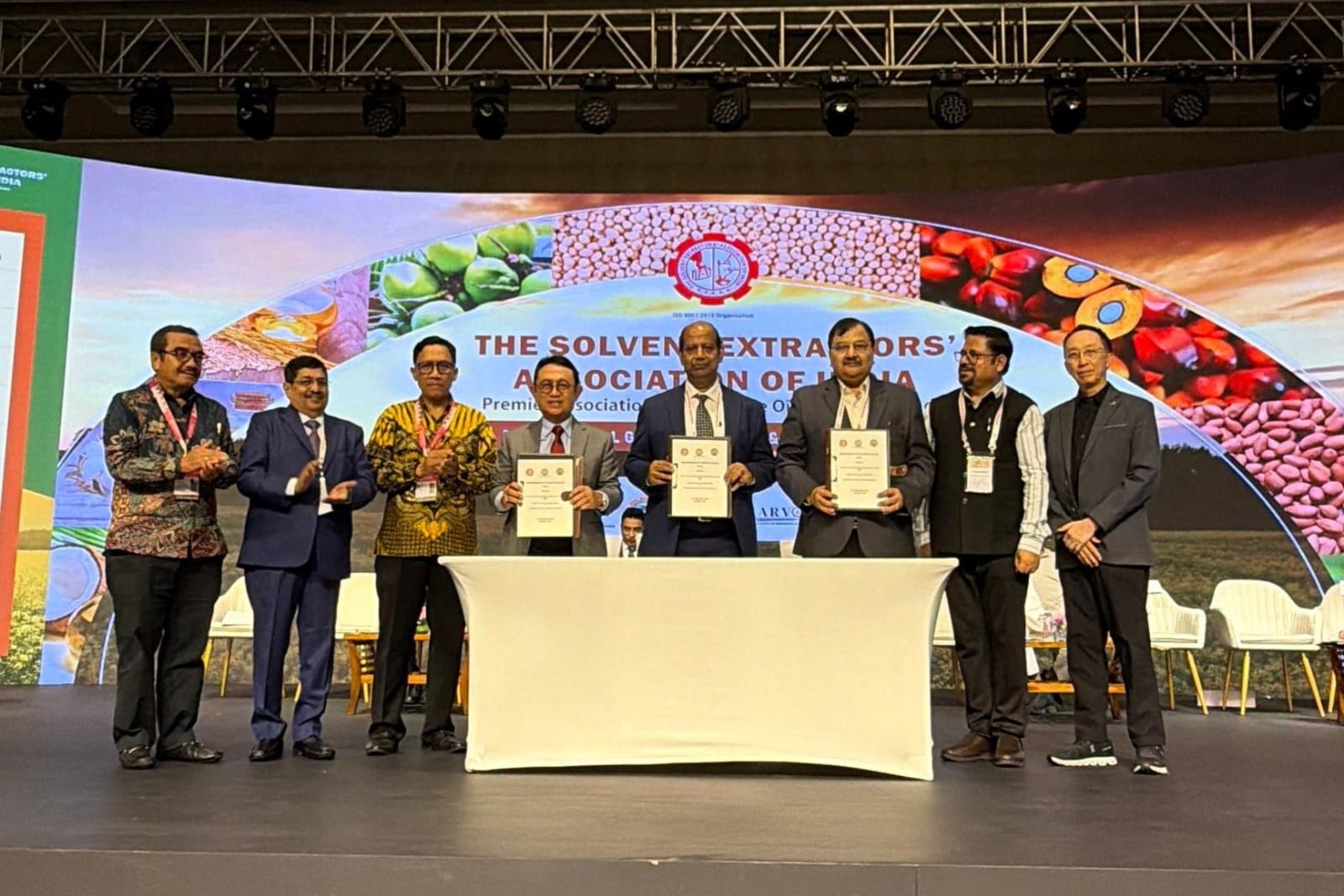 Indonesia Kolaborasi dengan India dan Mitra Asia Perkuat Rantai Pasok Minyak Sawit