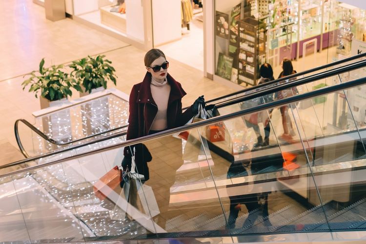 Influencer Bisa Beli Tas Miliaran Meski Ekonomi Lesu, Ini Penjelasannya