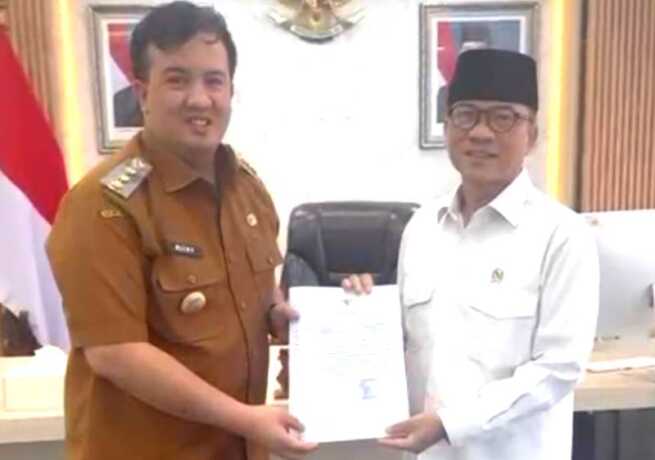 Lamandau Perkuat Ekonomi Desa, BUMDes Diserahkan ke Kemendes