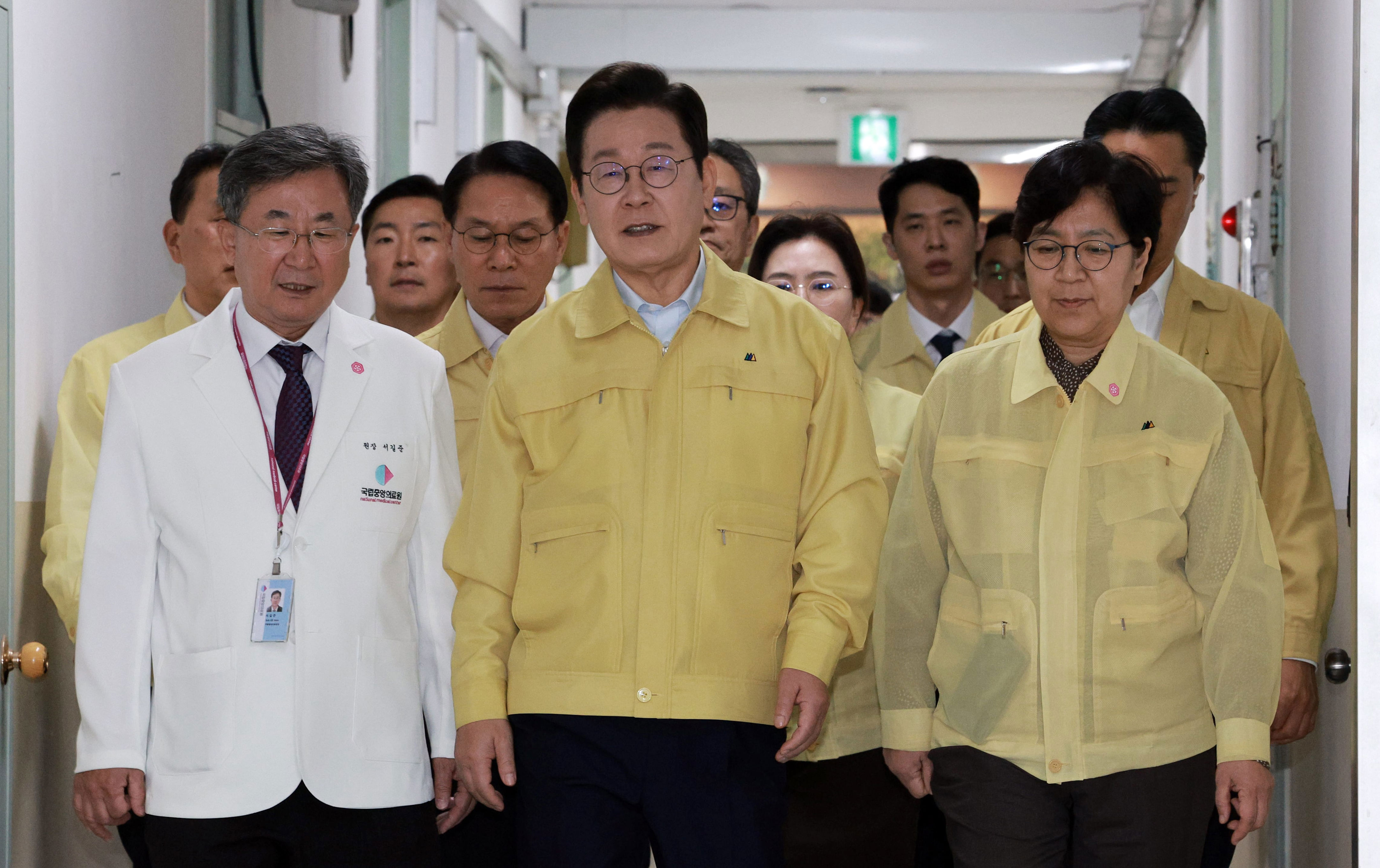 President Lee Jae-myung Notes Improvement in Emergency Room Roulette ...