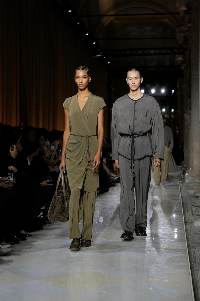 Giorgio Armani's final collection and other photo highlights from Milan