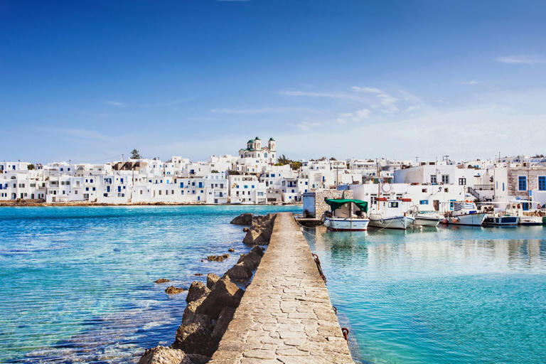 My incredible crowd-free family holiday on the picture-postcard Greek ...