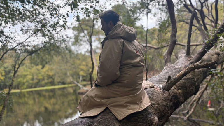 Delta Roam Beaufort changing robe review: Warm, fuzzy, and stylish for some