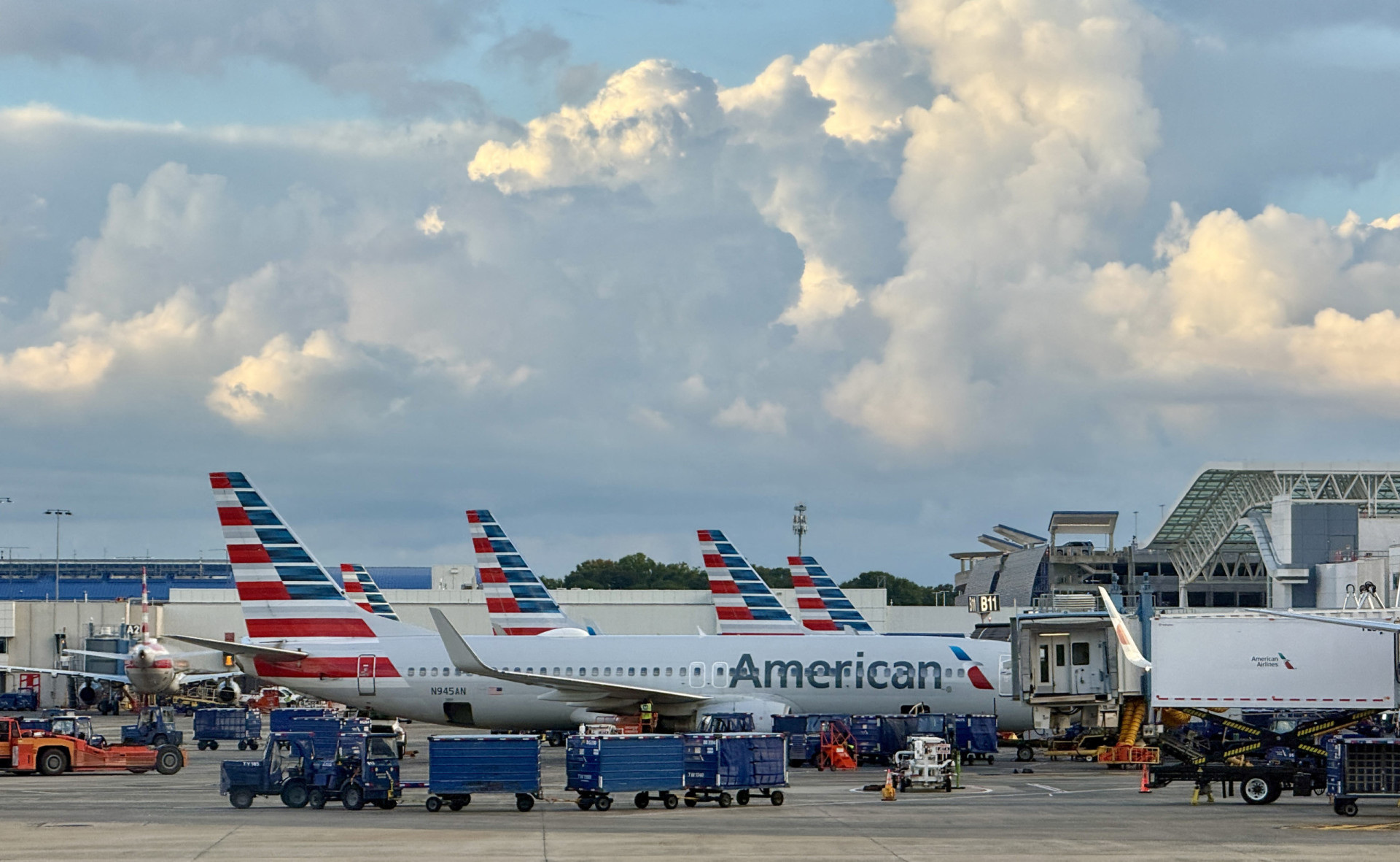 Corpo é encontrado no trem de pouso de avião da American Airlines