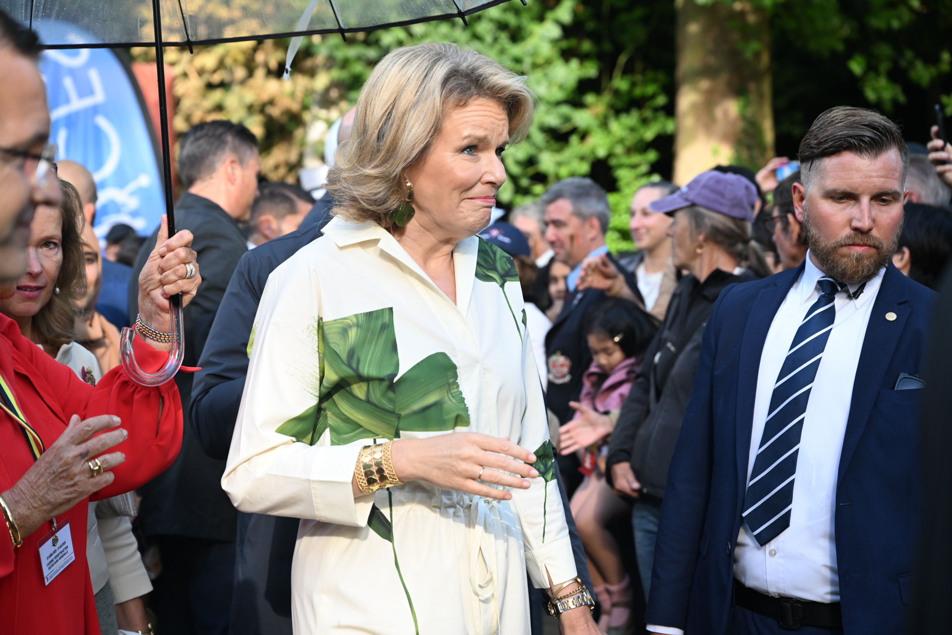 Koningin Mathilde: “die mensen doen prachtig werk”