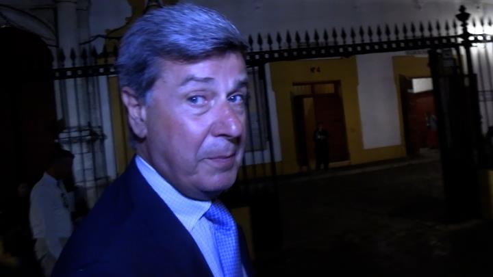 Cayetano Martínez de Irujo se enfada con la prensa en su último plan antes de su boda | Watch