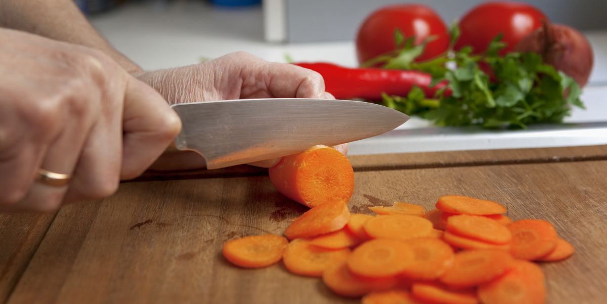 I Ate Carrots Every Day for a Week and Here’s What Happened to My Body